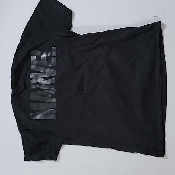 Disney Marvel Comics Black Medium  T-shirt Crewneck Short Sleeved Graphi… - Picture 4 of 5